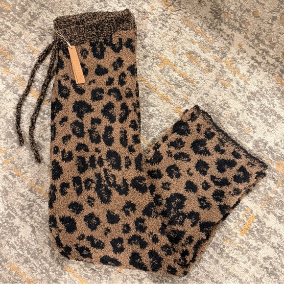 NWT SKIMS (S/M) Cozy Knit Pants Leopard Print - Picture 3 of 5